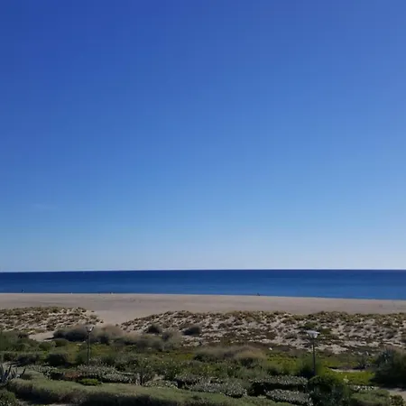Appartement De 2 Avec Vue Sur La Et Wifi A Port *
