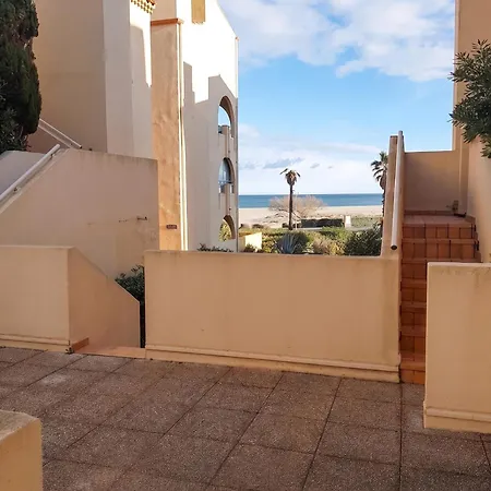 Confortable Avec Vue Sur La A Port Leucate, 50 M² アパート ルカート